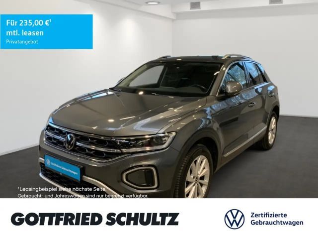 Volkswagen T-Roc STYLE TSI NAVI SITZHEIZUNG EINPARKHILFE LED 2022 Benzine