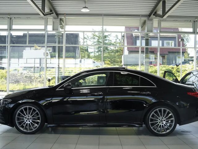 Mercedes-Benz CLA 250 AMG Line *2.HD *19 *Pano *Kam *Ambiente 2021 Benzine