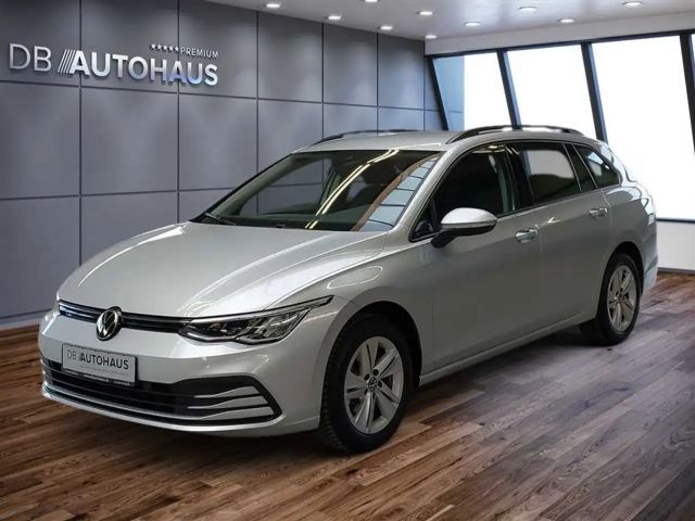 Volkswagen Golf Life 1.0 TSI 2023 Benzine