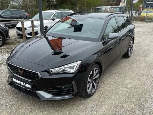 Cupra Leon Sportstourer, Navi, SHZ 2024 Benzine