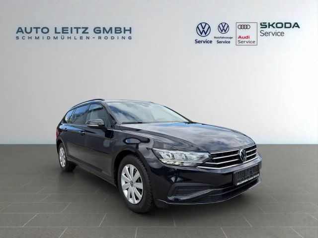 Volkswagen Passat Variant 2.0 TDI DSG Navi APP GRA RFK SHZ 2022 Diesel