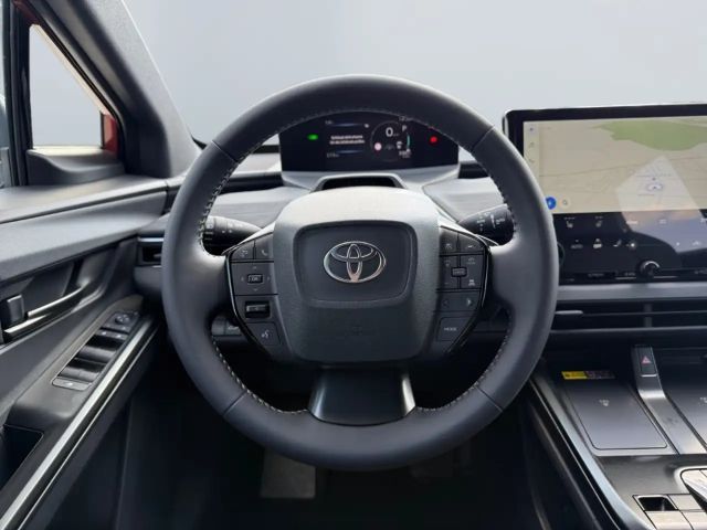 Toyota C-HR+