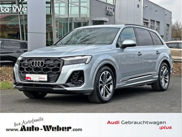 Audi Q7 55TFSI q S LINE BLACK PANO AHK HuD 360 MATRIX 2025 Benzine