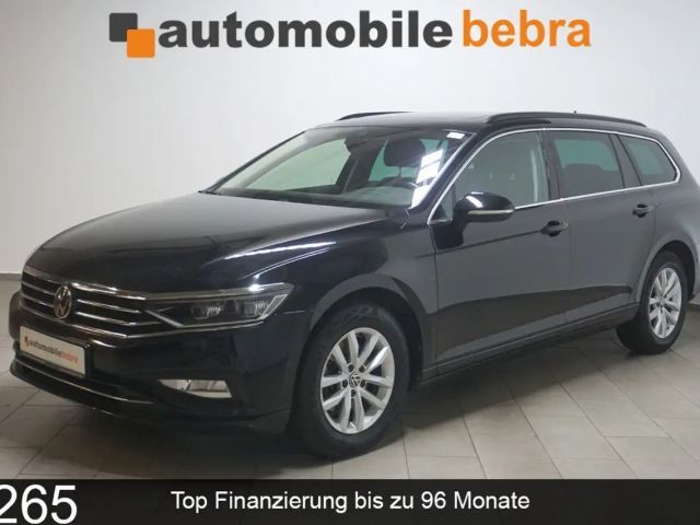 Volkswagen Passat 2.0TDI DSG Business Virtual AHK Sthz Pano 2023 Diesel