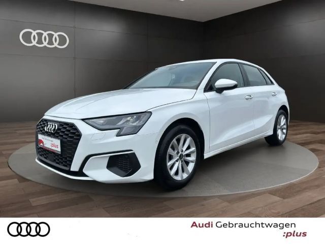 Audi A3 Sportback 30 TFSI NAVI PLUS+SMARTPHONE+LED 2023 Benzine
