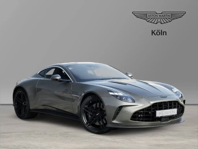 Aston Martin Vantage Titanium Grey / Onyx Black 2026 Benzine