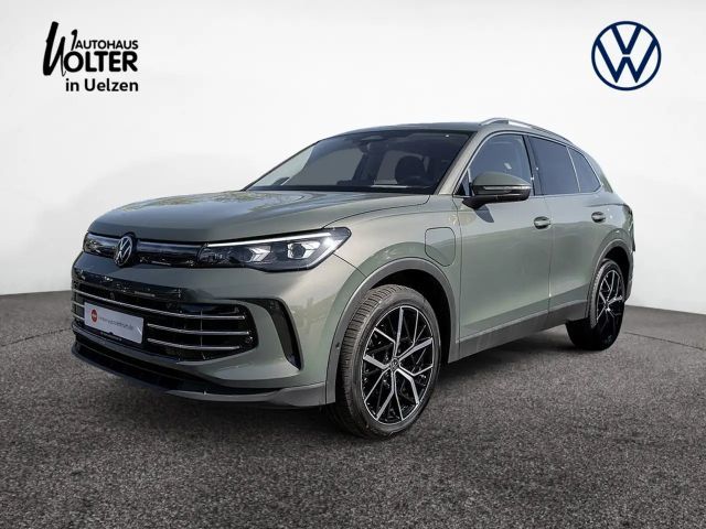 Volkswagen Tiguan 1.5 TSI eHybrid Elegance AHK 360° PANO 2024 Hybride / Benzine