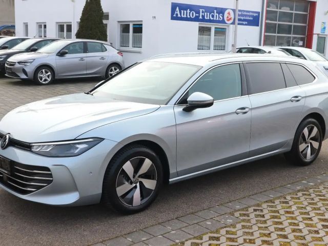 Volkswagen Passat Variant Passat 2.0 TDI DSG Variant Business 360°Kamera 2024 Diesel