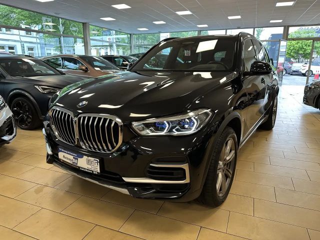 BMW X5 xDrive*SkyLonge*HUD*ACC*360*Massage*Laser*AHK 2022 Hybride / Diesel