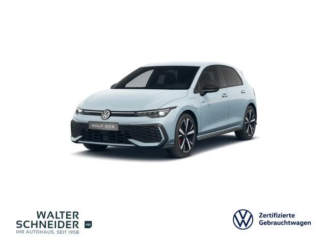 Volkswagen Golf GTE 1.5 TSI DSG eHybrid GTE Navi IQ.Light AHK 2025 Hybride / Benzine