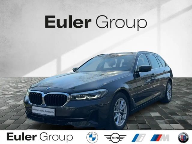 BMW 520 d xDrive Touring Navi Prof ACC 4-Zonen Kamera Carp 2021 Diesel
