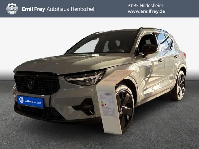 Volvo XC40 XC40 B3 B DKG Plus Black Edition 120 kW, 5-türig 2026 Benzine