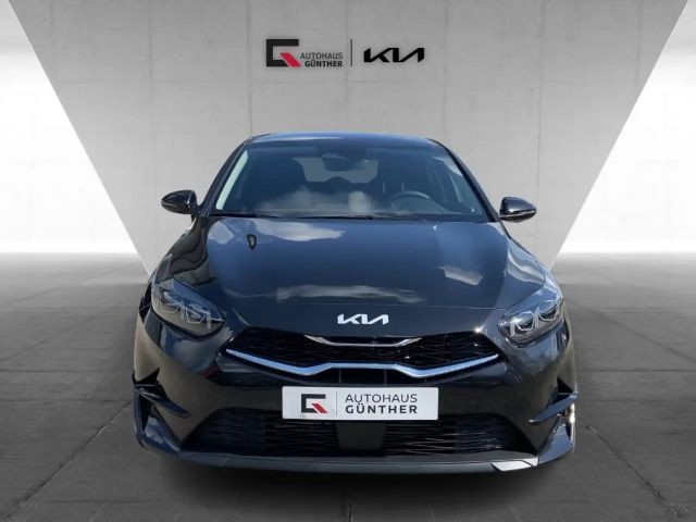 Kia Ceed / cee'd