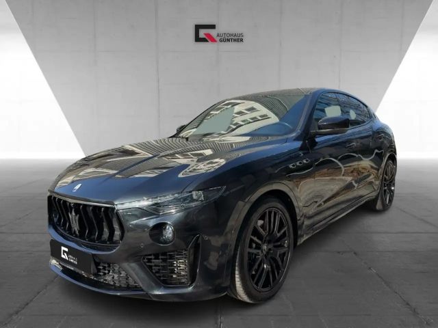 Maserati Levante Modena S All Black- Maserati Approved 2022 Benzine