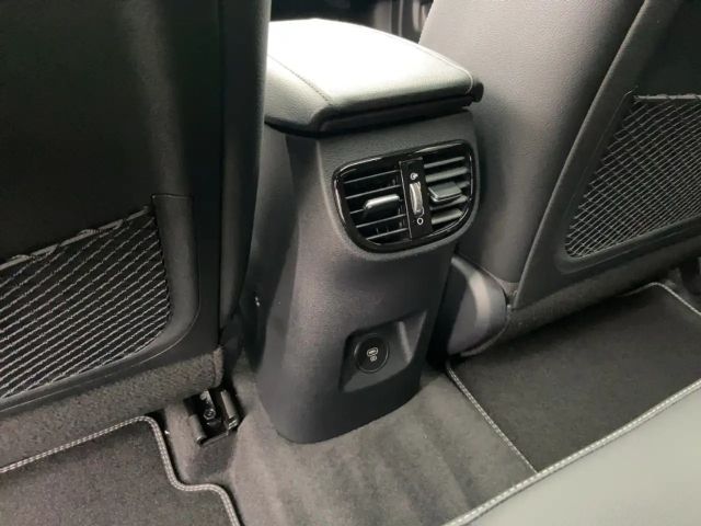 Kia Ceed / cee'd