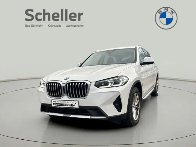 BMW X3 xDrive30i DAB WLAN Standhzg. Komfortzg. Shz 2022 Benzine