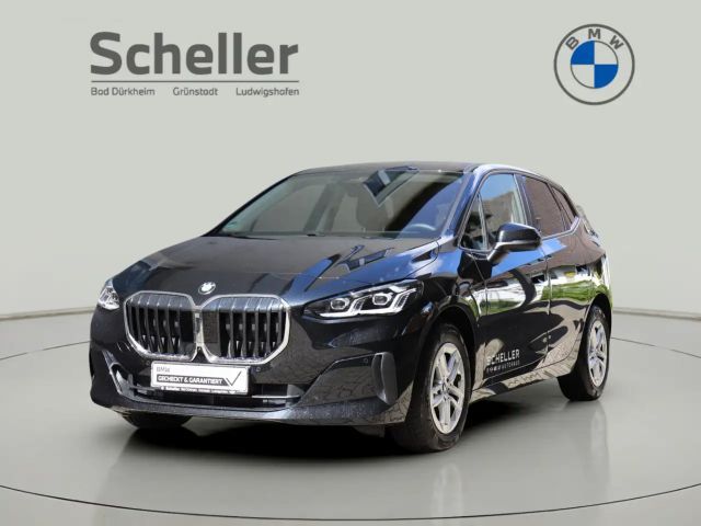 BMW 218 i Active Tourer Head-Up LED RFK Shz 2023 Benzine