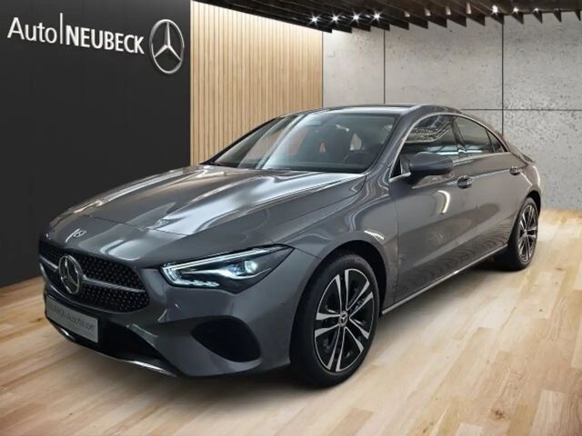 Mercedes-Benz CLA 200 CLA200 Coupé Progressive/Kamera/Business/Spiegel 2024 Benzine
