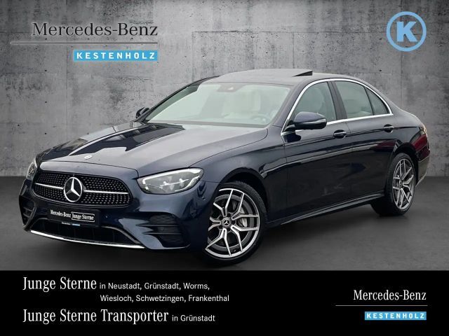 Mercedes-Benz E 300 E 300 AMG+SCHIEBEDACH+360+AMBI+MBUX-HIGH-END+LED 2023 Benzine