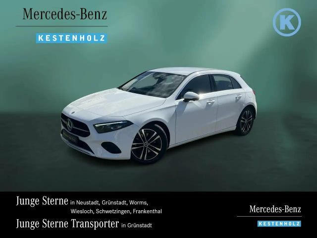 Mercedes-Benz A 200 A 200 PROGRESSIVE+DISTRO+360°+LENKHEIZ+TWA+MLED 2024 Benzine