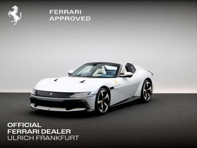 Ferrari 12 Cilindri Spider   ***Ferrari Frankfurt*** 2025 Benzine