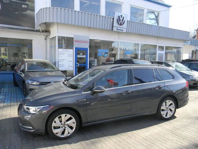 Volkswagen Golf VIII Variant Style 2,0 TDI DSG AHK,KAMERA 2023 Diesel