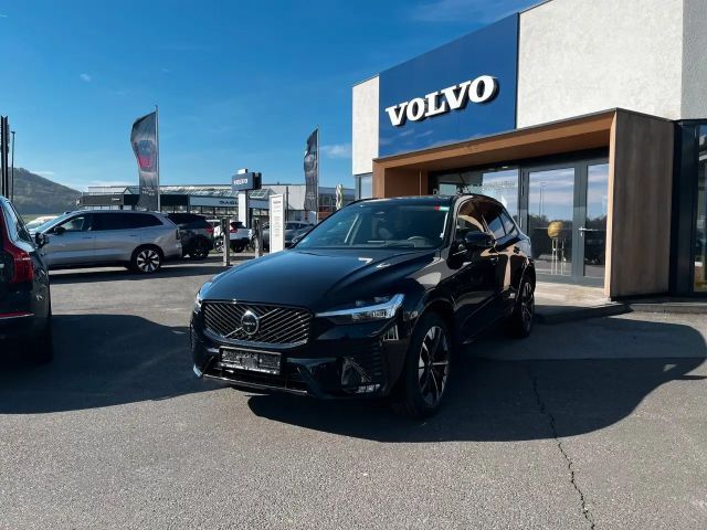Volvo XC60 B5 AWD *New Modell* Plus Dark 2025 Benzine