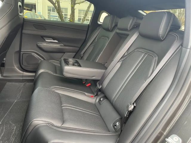 Mazda 6e