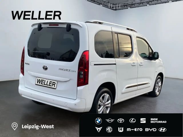 Toyota Proace City