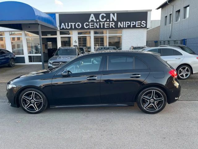 Mercedes-Benz A 180 d AMG Night-Paket Navi LED Leder Kamera 2022 Diesel