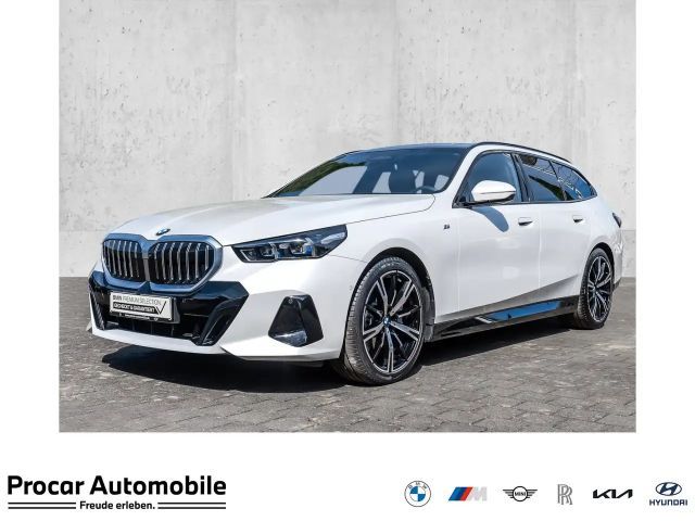 BMW 540 d xDrive Touring M Sport HUD PANO ACC AHK LM 2025 Diesel