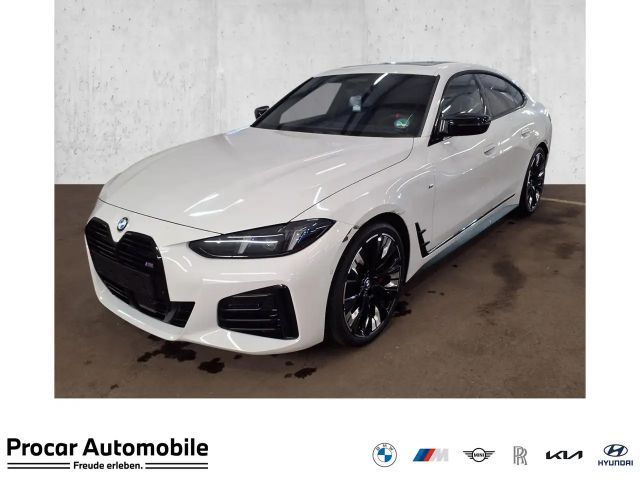 BMW 440 M440i xDrive M Sport HUD Glasdach 2025 Benzine