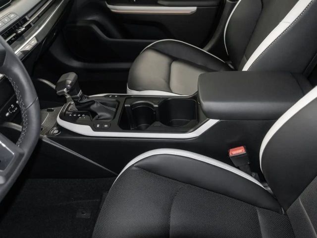 Kia K4