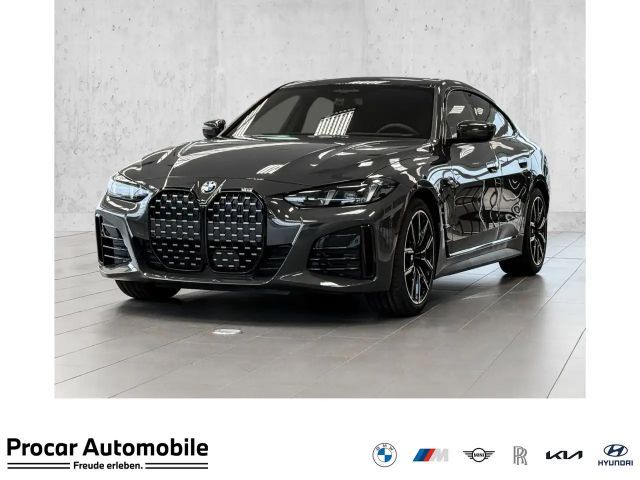 BMW 430 i xDrive SPORTPAKET+DA PROF+PA++SHZ+GLASDACH+UVM. 2026 Benzine