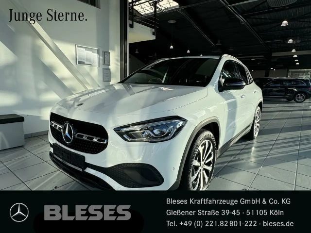 Mercedes-Benz GLA 180 GLA 180 Progressive Night+MBUX H+LED+Kamera+DAB 2021 Benzine
