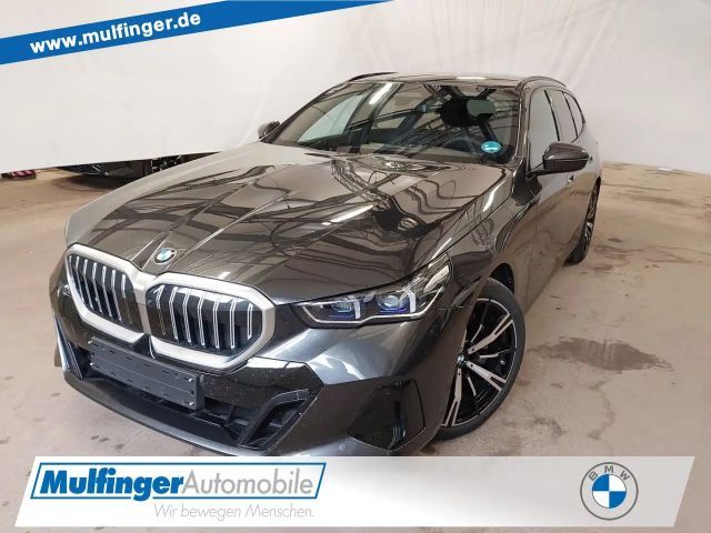 BMW 540 d T. xDr.M Sport Standh.AutoBahnAss.B&W AHK 20" 2025 Diesel