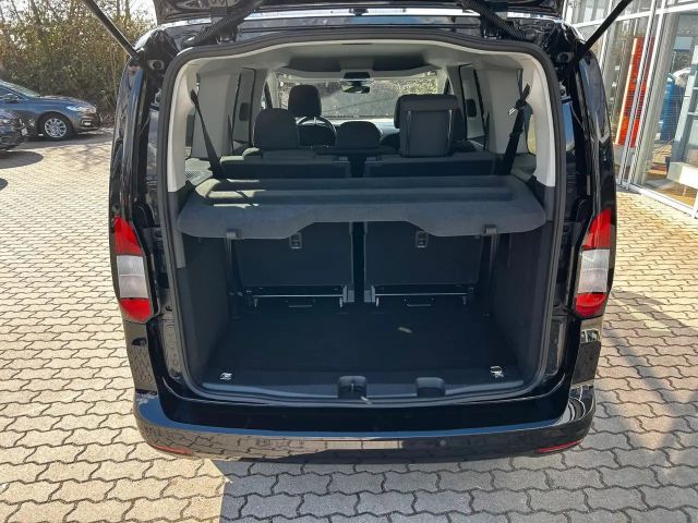 Ford Grand Tourneo