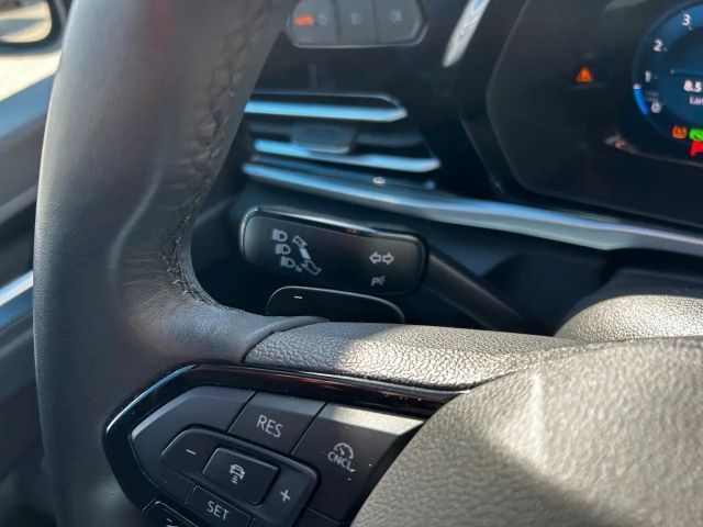 Ford Grand Tourneo