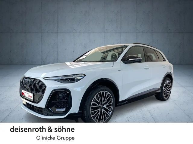 Audi Q5 e-hybrid quattro Luft/Pano/B&O/TechPro/AHK/21 2026 Hybride / Benzine