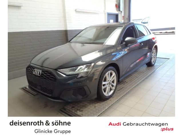 Audi A3 40 TFSI e Nav/Sportsitz/PBox/SHZ/17 2022 Hybride / Benzine