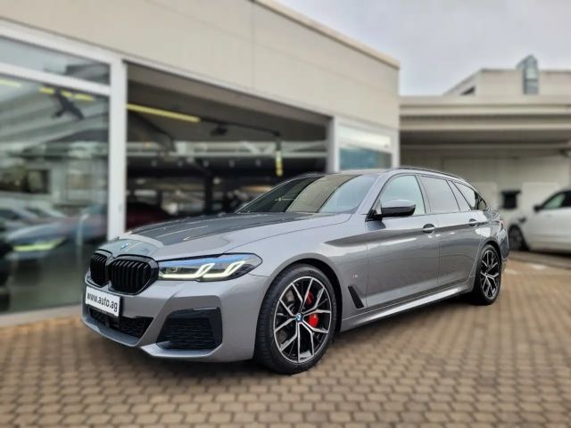 BMW 530 530d xDrive M Sport*AHK*HUD*Standheiz.*Laser 2022 Diesel