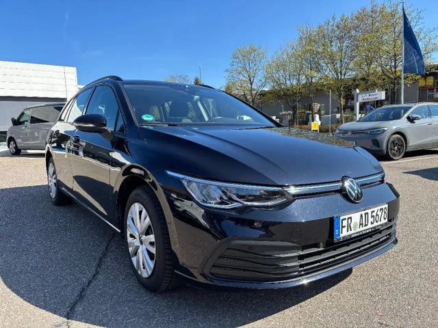Volkswagen Golf Variant Life 2024 Benzine