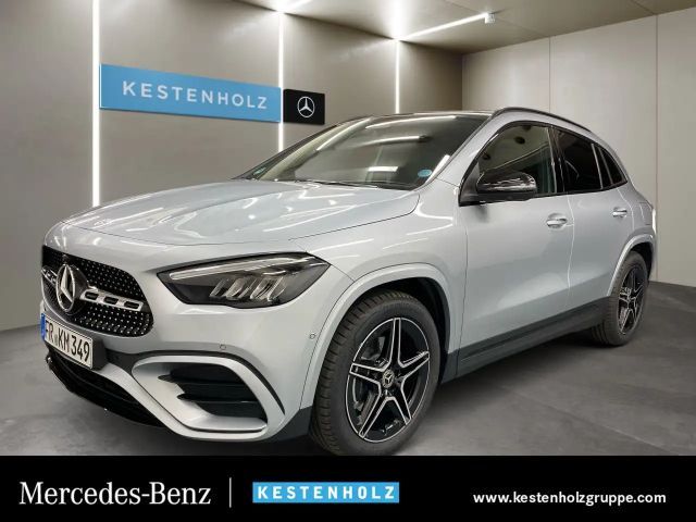 Mercedes-Benz GLA 200 AMG+AHK+PANO+360°+DISTR+PARK+LED 2026 Benzine