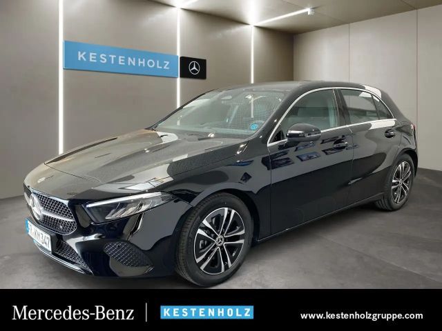 Mercedes-Benz A 180 Progressive Carbon LED Kamera Spurhalt-Ass 2026 Benzine