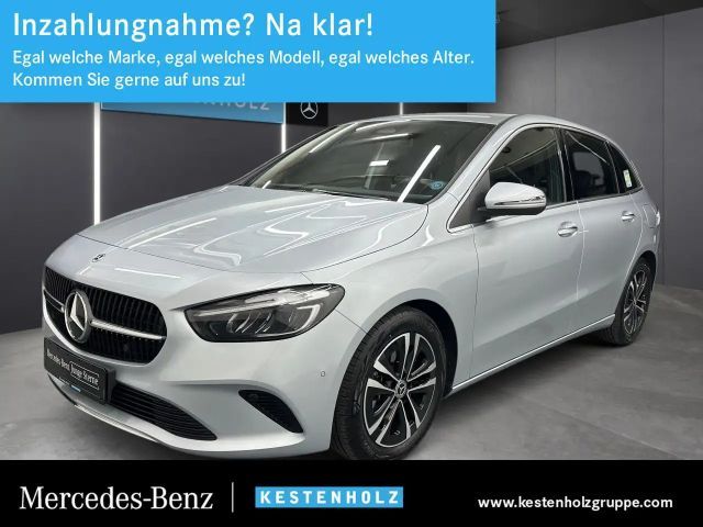 Mercedes-Benz B 180 LED Keyl-GO Kamera Laderaump Spurhalt-Ass 2025 Benzine