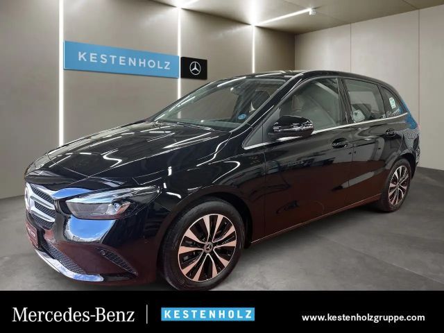 Mercedes-Benz B 250 e LED Spurhalt-Ass Klimaautom PTS Sitzh Temp 2022 Hybride / Benzine