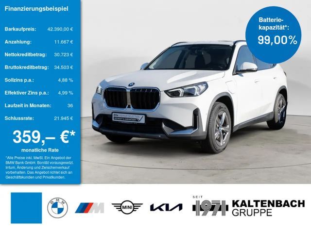 BMW X1 xDrive 25e PANO HUD 360° LED AKTIVSITZE 2025 Hybride / Benzine