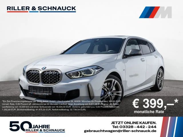 BMW 135 Mi xDrive PANORAMA+HUD+NAVI+H/K+LED+KAMERA 2024 Benzine