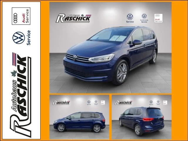 Volkswagen Touran Comfortline 1.5 TSI DSG Navi ACC Kamera Klima 2024 Benzine