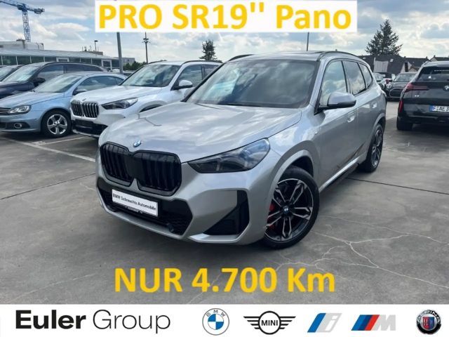 BMW X1 18i M-Sport PRO SR19'' Pano Ad-M-Fw. AdLED PA LED 2025 Benzine
